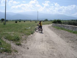 Al paso por la Venta de San Isidro.