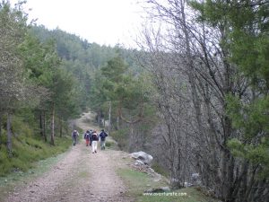 En el comienzo de la actividad, por la pista.