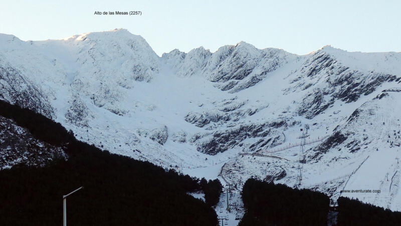 Pico del Lobo (2272)