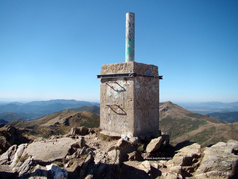 Pico del Lobo (2273)