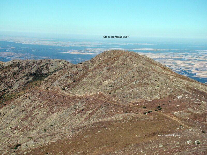 Pico del Lobo (2273)