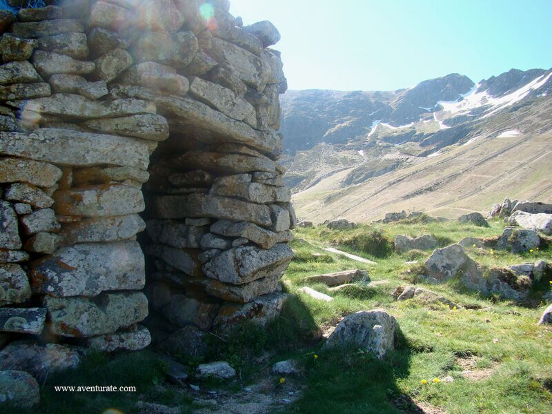 Pico del Lobo (2272)