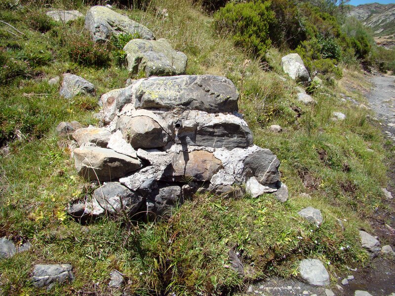 Fuente en Montaña Palentina                        